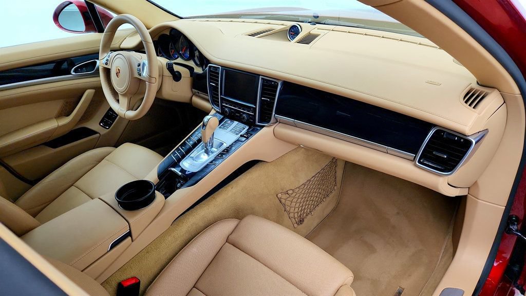 Used 2016 Porsche Panamera 4 Edition AWD/4WD image 26