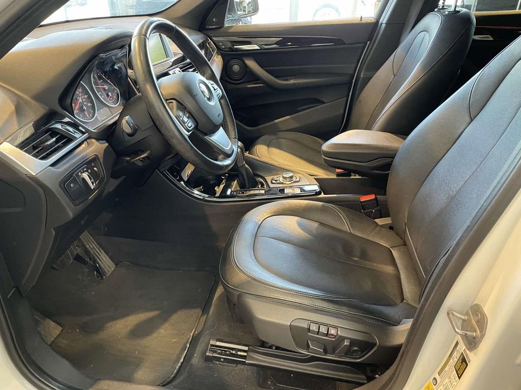 Used 2016 BMW X1 xDrive28i AWD/4WD image 14