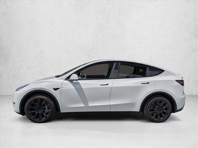 Used 2021 Tesla Model Y Long Range AWD/4WD image 8
