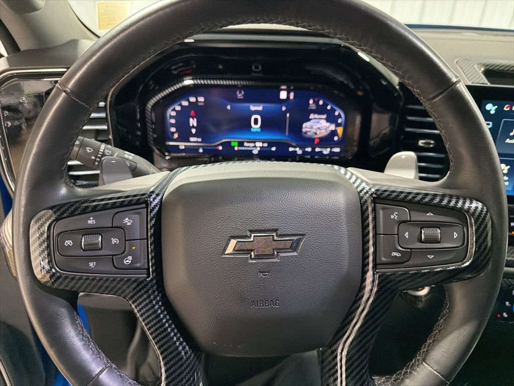 Used 2022 Chevrolet Silverado 1500 LTZ w/ LTZ Premium Package AWD/4WD image 28