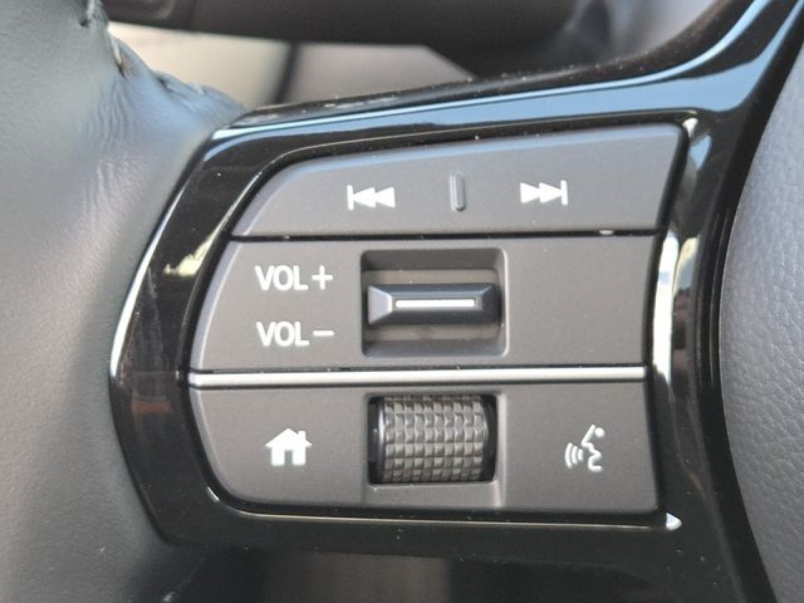 New 2027 Honda HR-V EX-L image 32