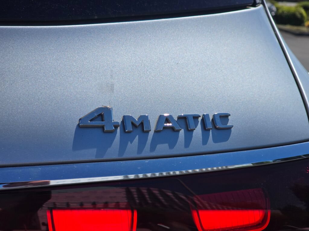 Used 2024 Mercedes-Benz GLS 450 4MATIC image 37