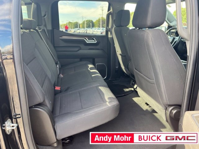 Used 2025 Chevrolet Silverado 1500 LT AWD/4WD image 35