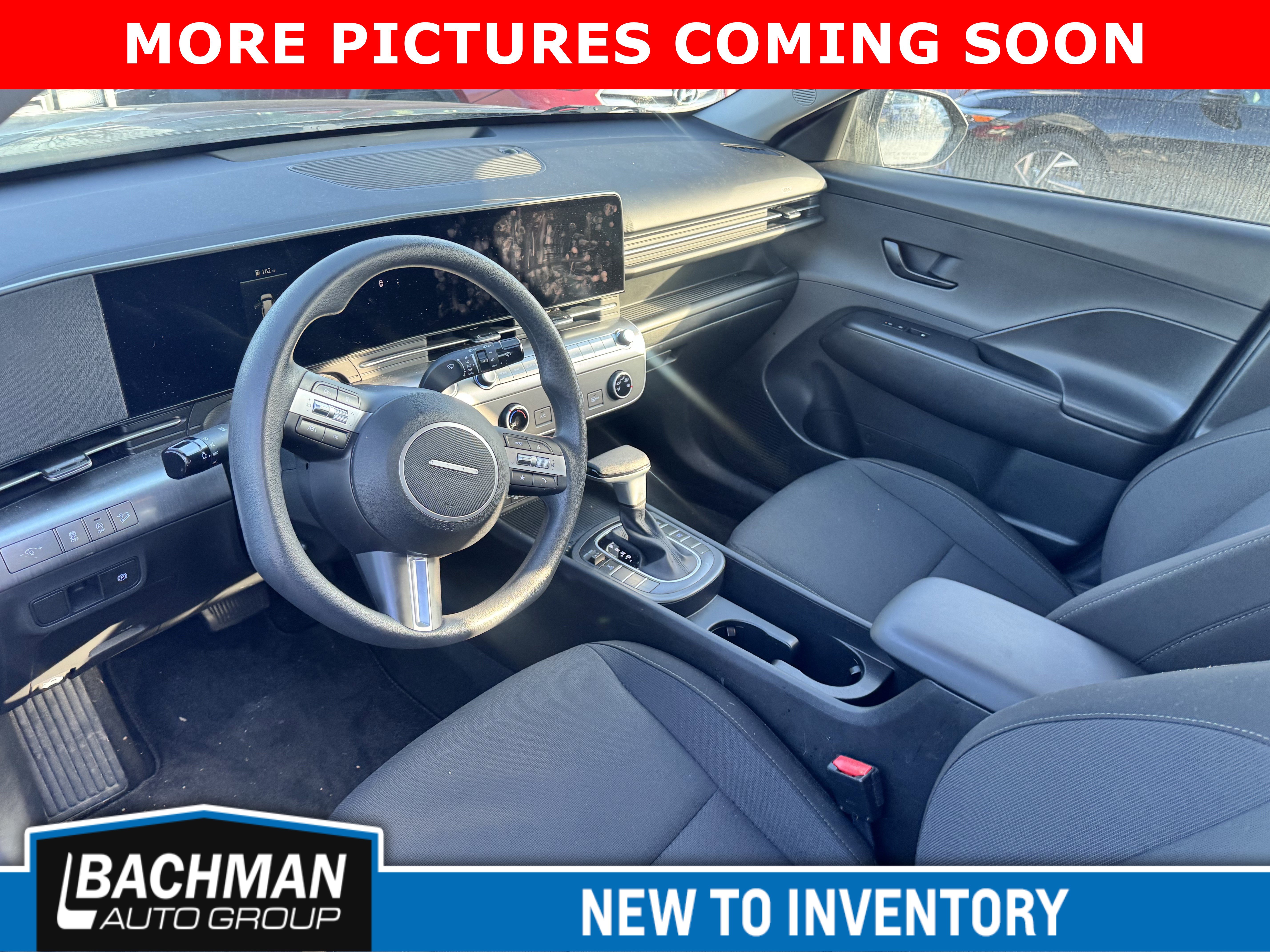 Certified 2025 Hyundai Kona SE image 7