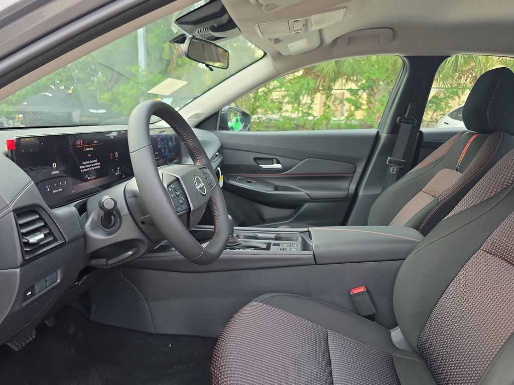 New 2026 Nissan Sentra SR w/ Floor Mat Package FWD image 24