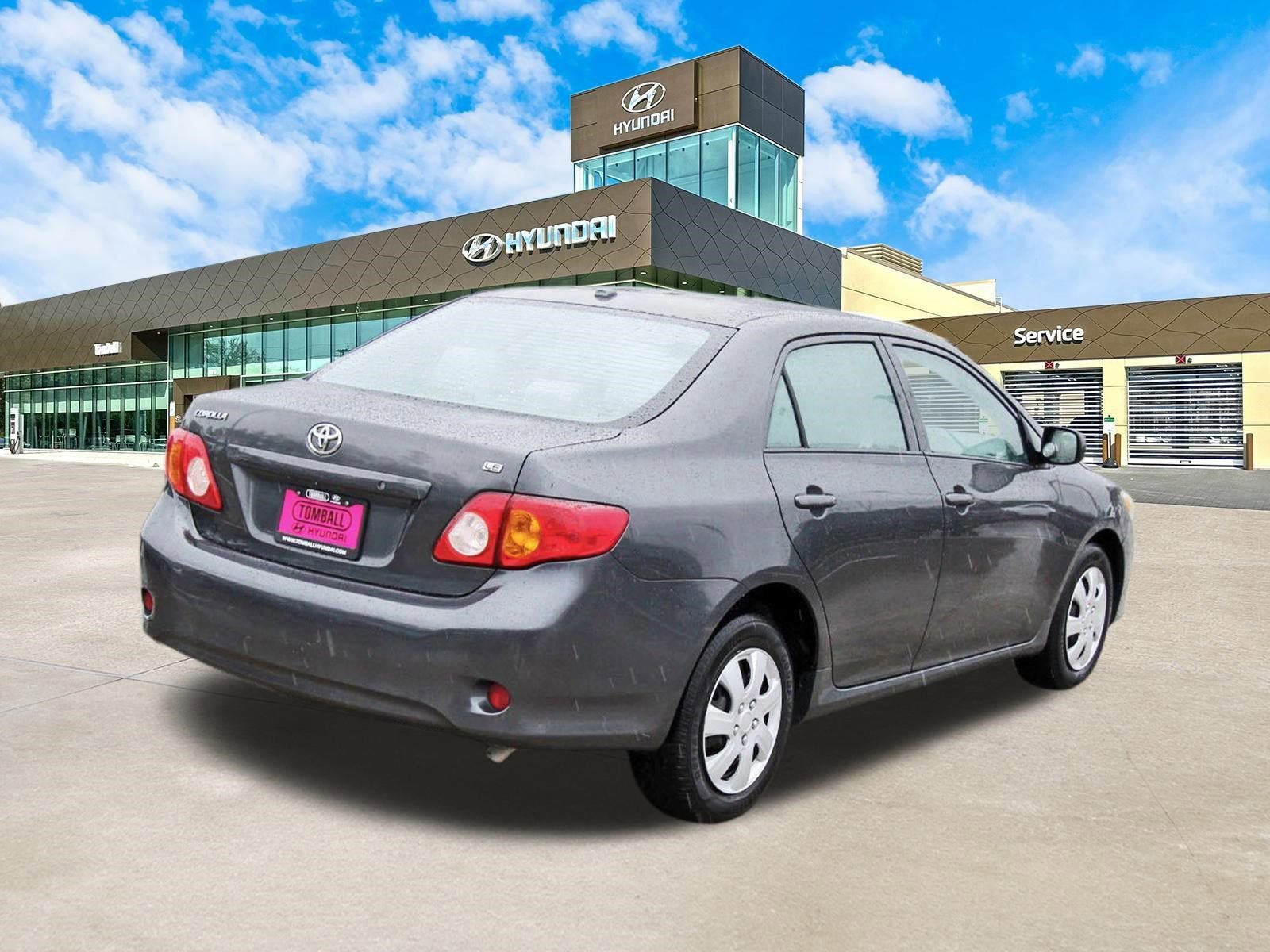 Used 2010 Toyota Corolla LE FWD image 5