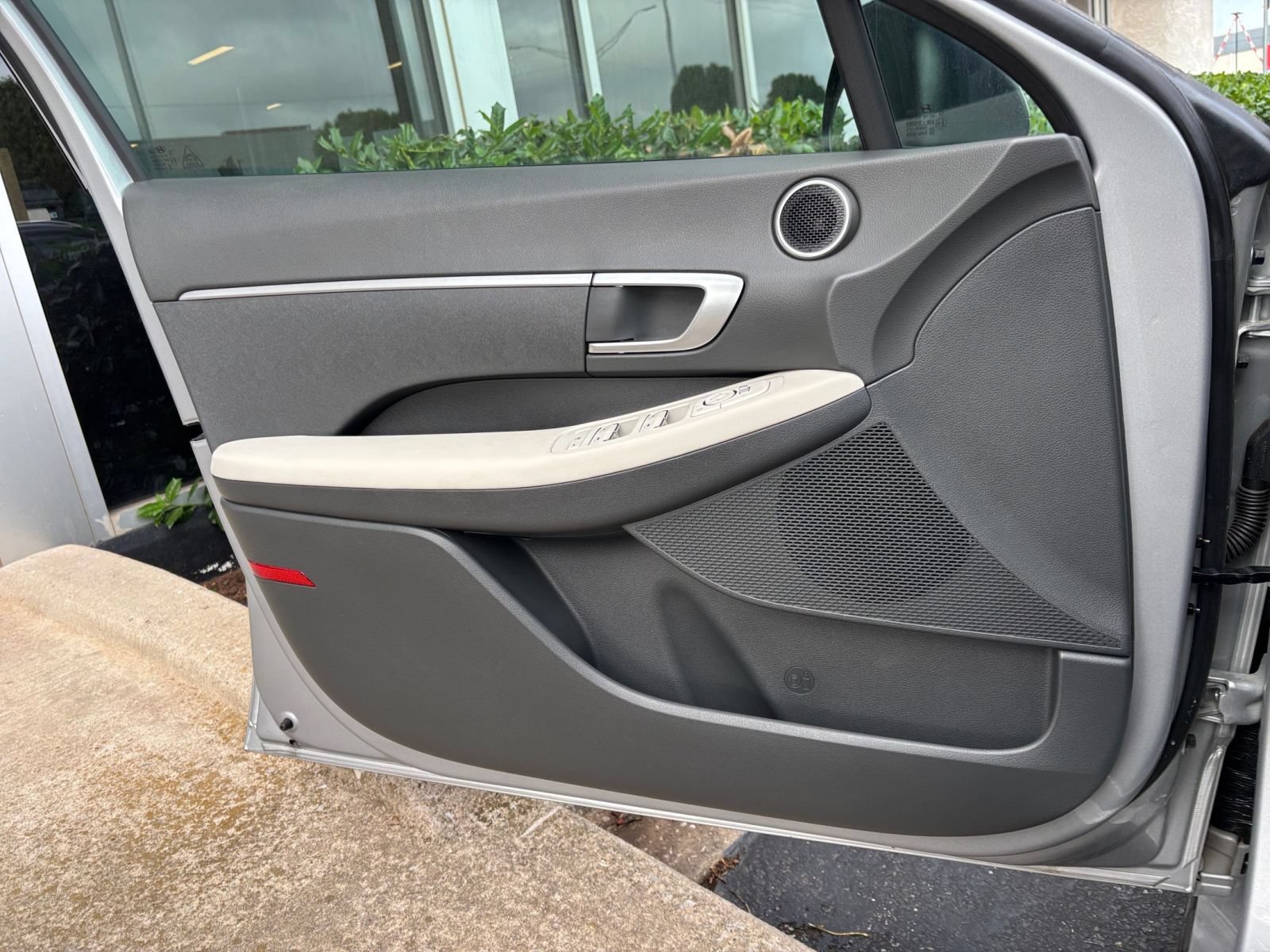 Used 2023 Hyundai Sonata SE FWD image 18