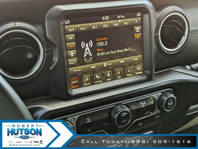 Used 2022 Jeep Wrangler Unlimited Sahara image 15