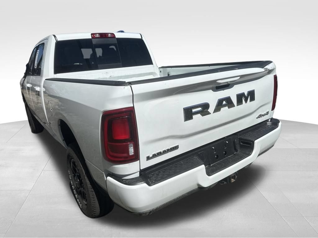 Used 2026 RAM 2500 Laramie AWD/4WD image 21