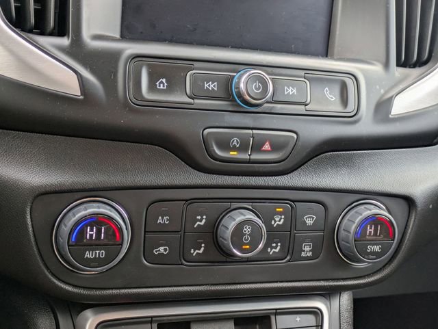 Used 2023 GMC Terrain SLE w/ Driver Convenience Package image 24