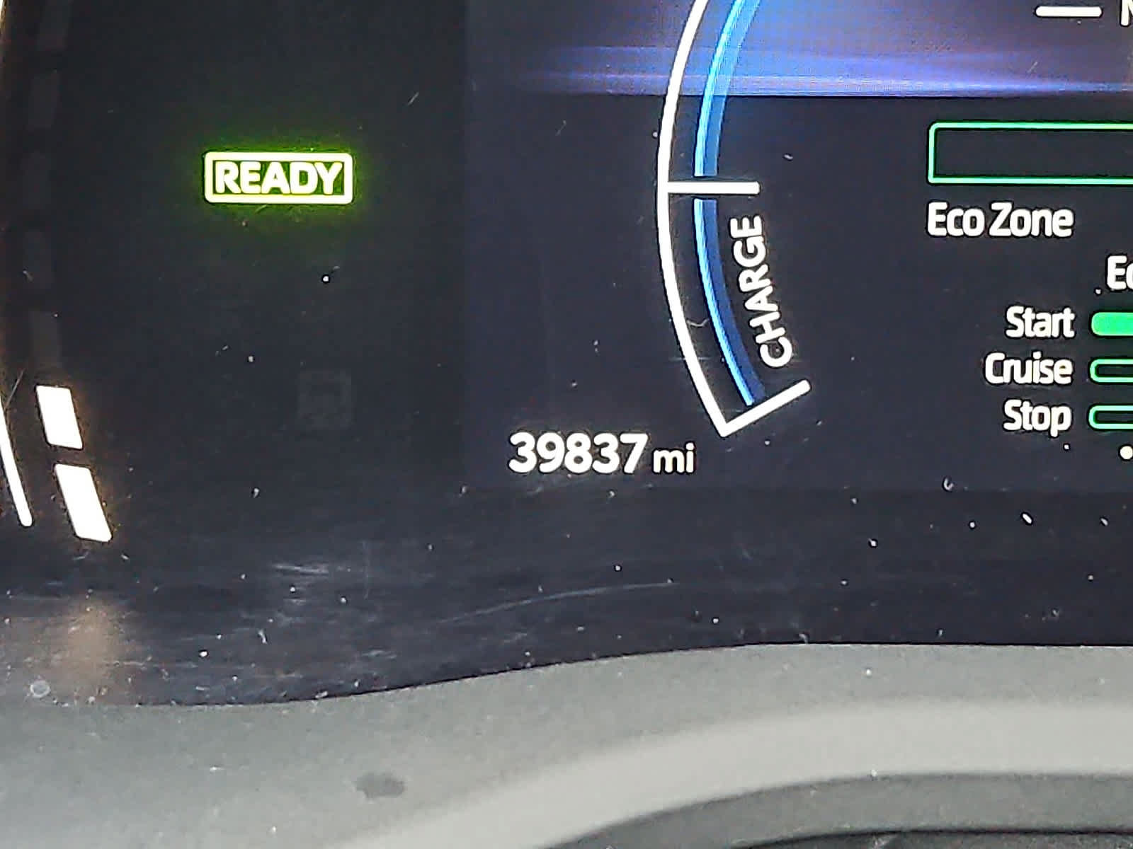Used 2025 Toyota Camry LE FWD image 18