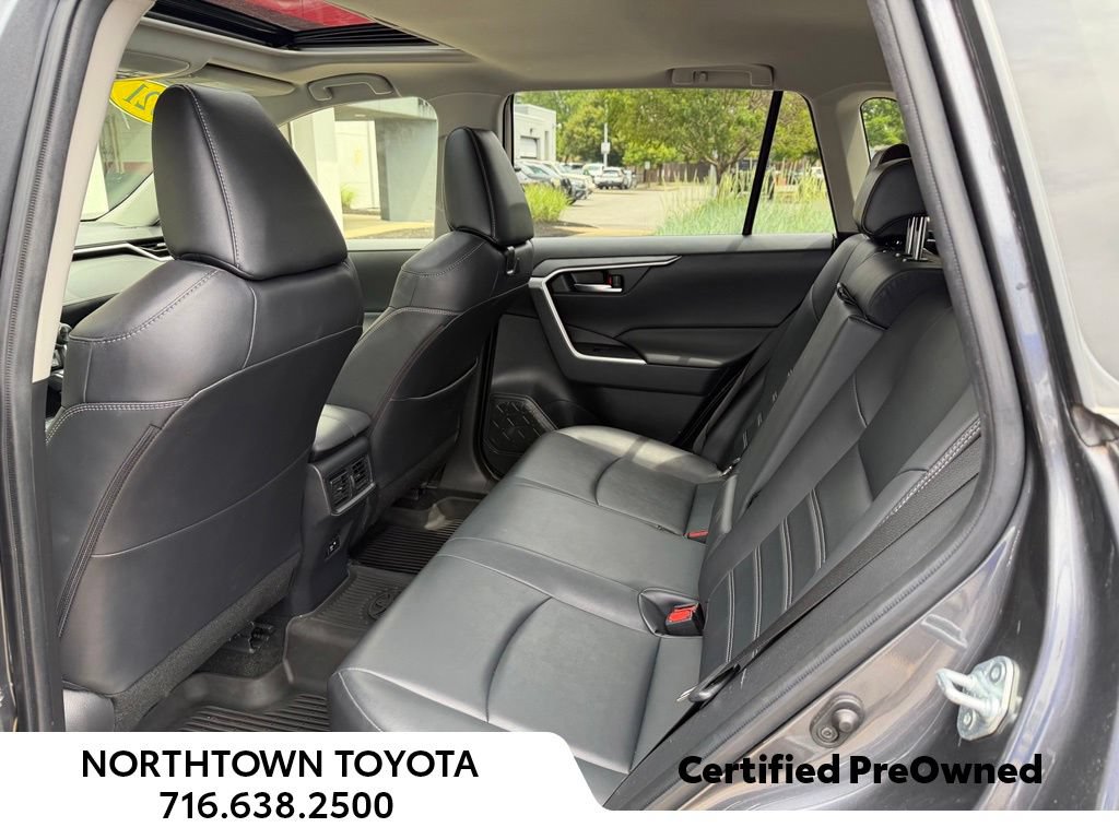 Used 2021 Toyota RAV4 XLE Premium AWD/4WD image 12