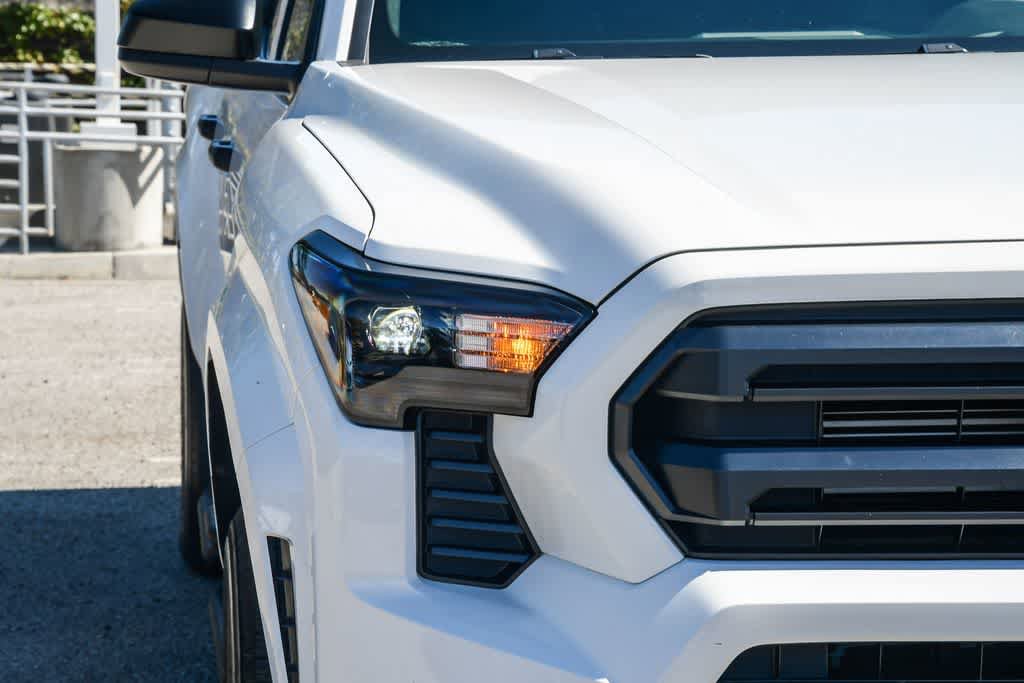 Used 2024 Toyota Tacoma SR RWD image 4