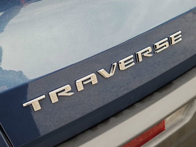 Used 2024 Chevrolet Traverse LS FWD image 31
