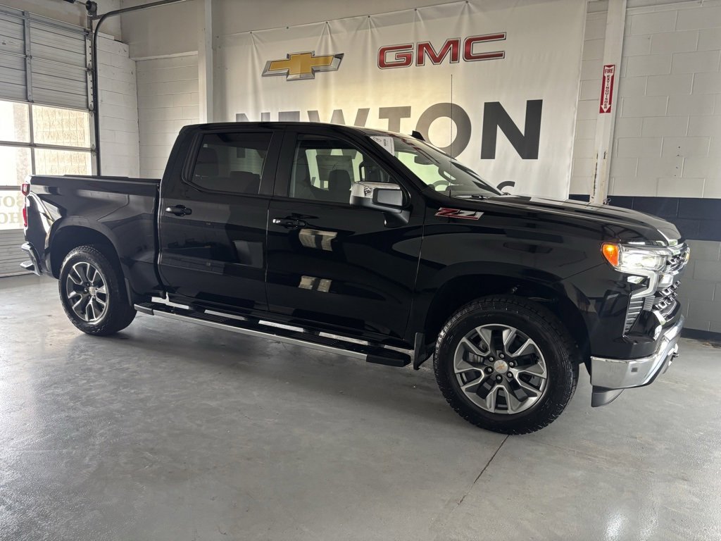 New 2025 Chevrolet Silverado 1500 LT w/ Z71 Off-Road Package image 28