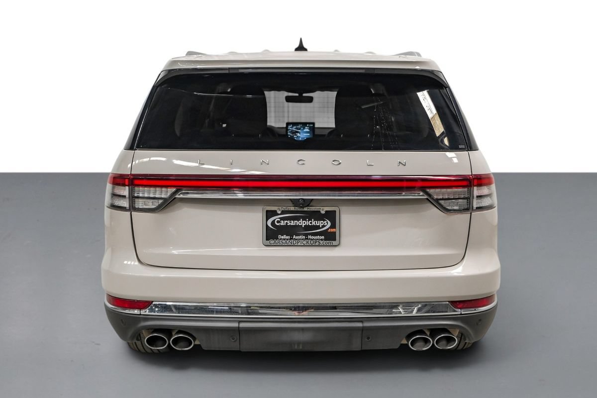 Used 2022 Lincoln Aviator Reserve w/ Equipment Group 201A AWD/4WD image 7