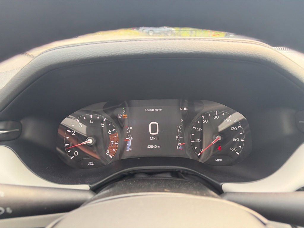Used 2025 Jeep Compass Limited AWD/4WD image 25