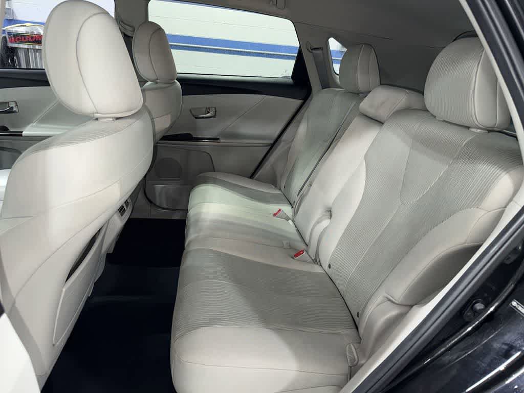 Used 2012 Toyota Venza LE w/ LE Convenience Pkg image 17