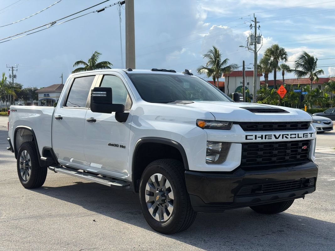 Used 2022 Chevrolet Silverado 2500 Custom w/ Custom Value Package AWD/4WD image 7