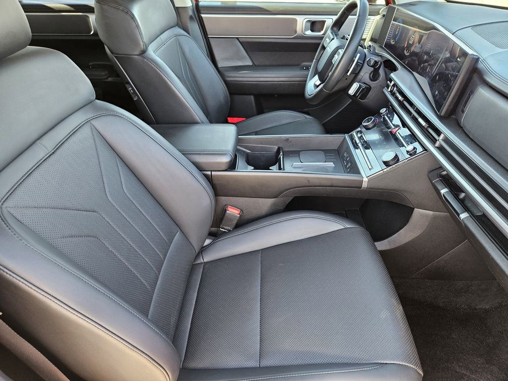 Certified 2024 Hyundai Santa Fe SEL image 10