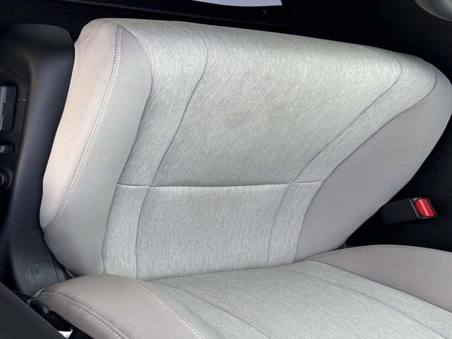 Certified 2025 Honda Accord SE image 9