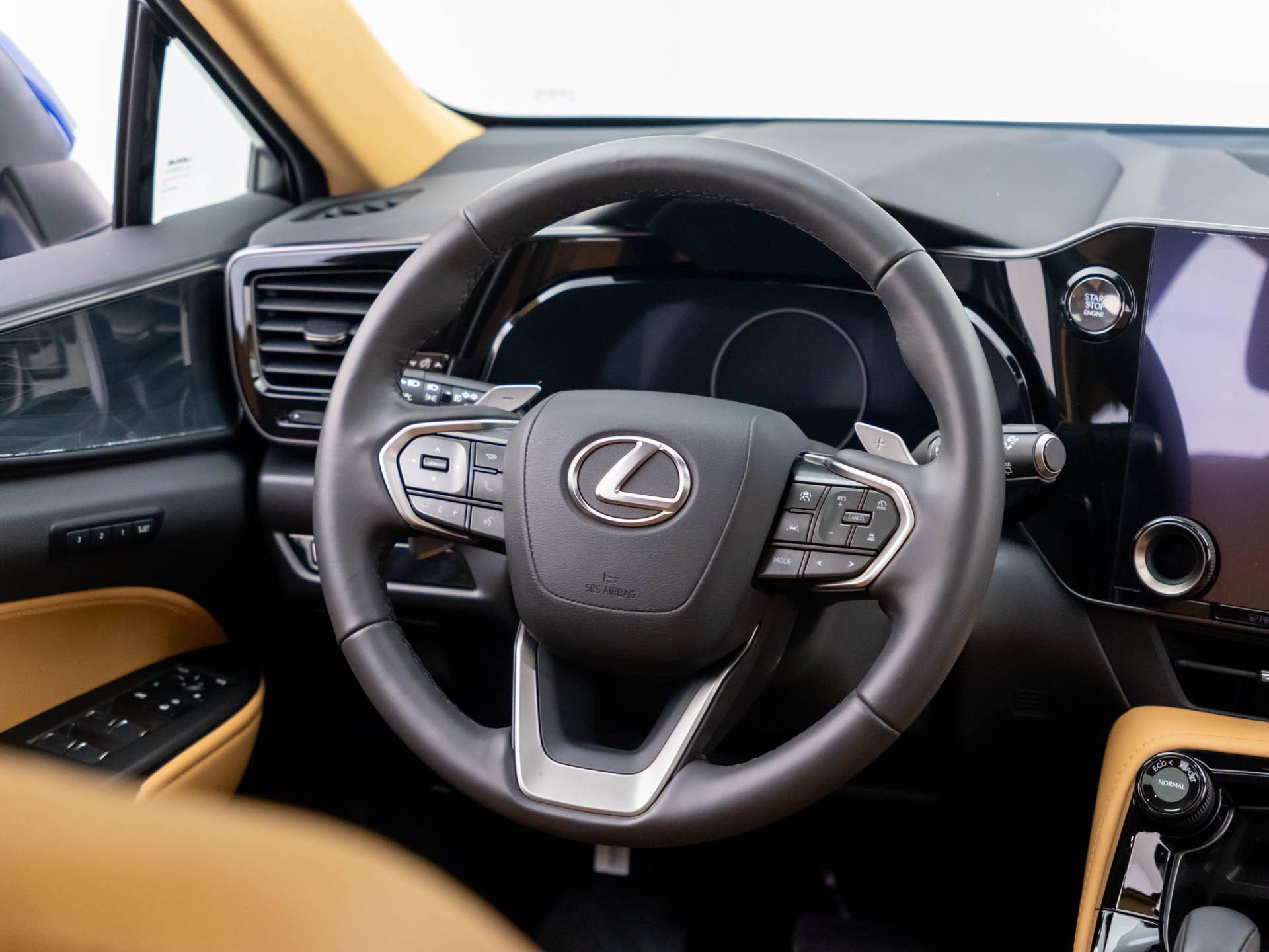 Used 2024 Lexus NX 350 AWD image 11