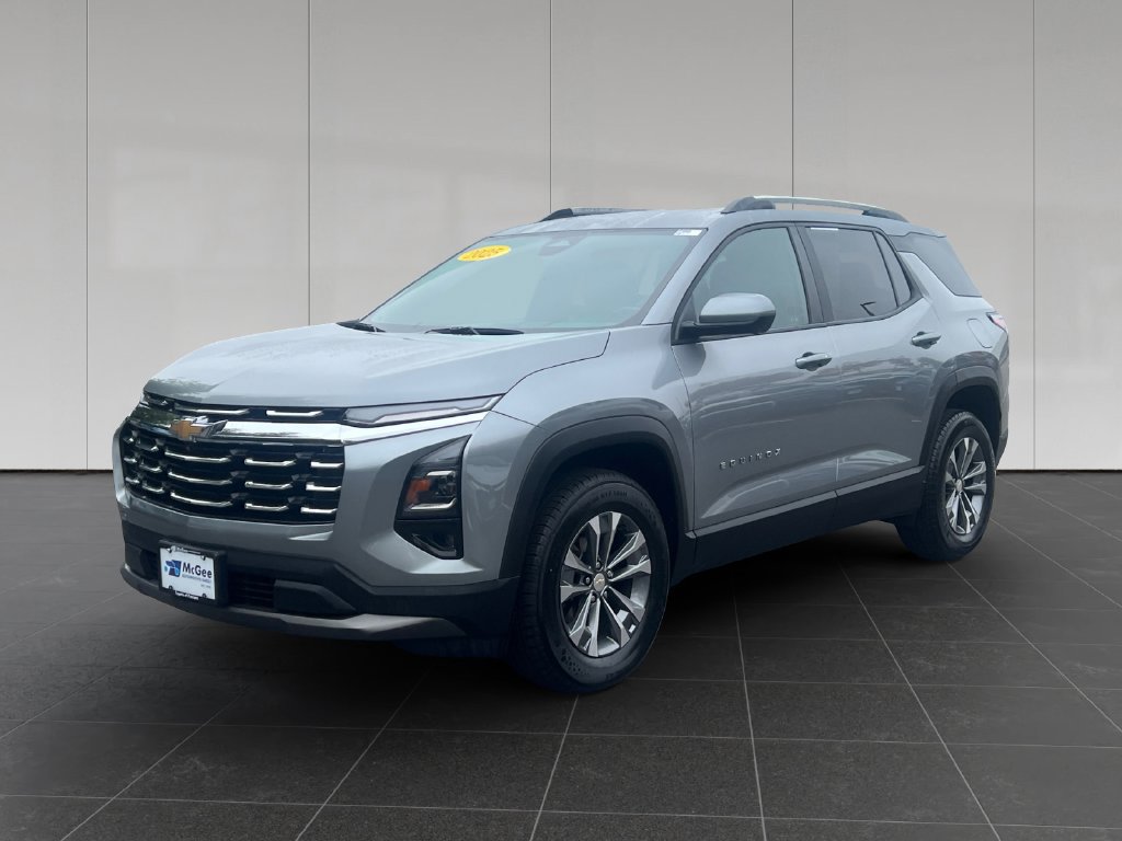 Used 2025 Chevrolet Equinox LT w/ Convenience Package II AWD/4WD image 1
