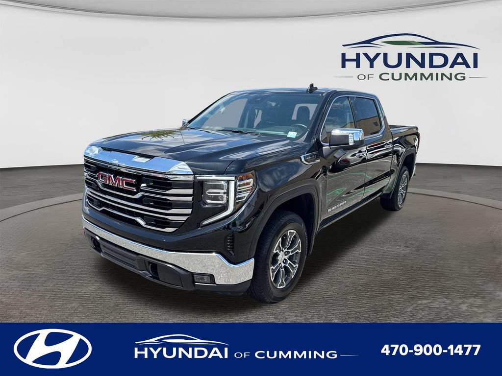 Used 2025 GMC Sierra 1500 SLT AWD/4WD image 3