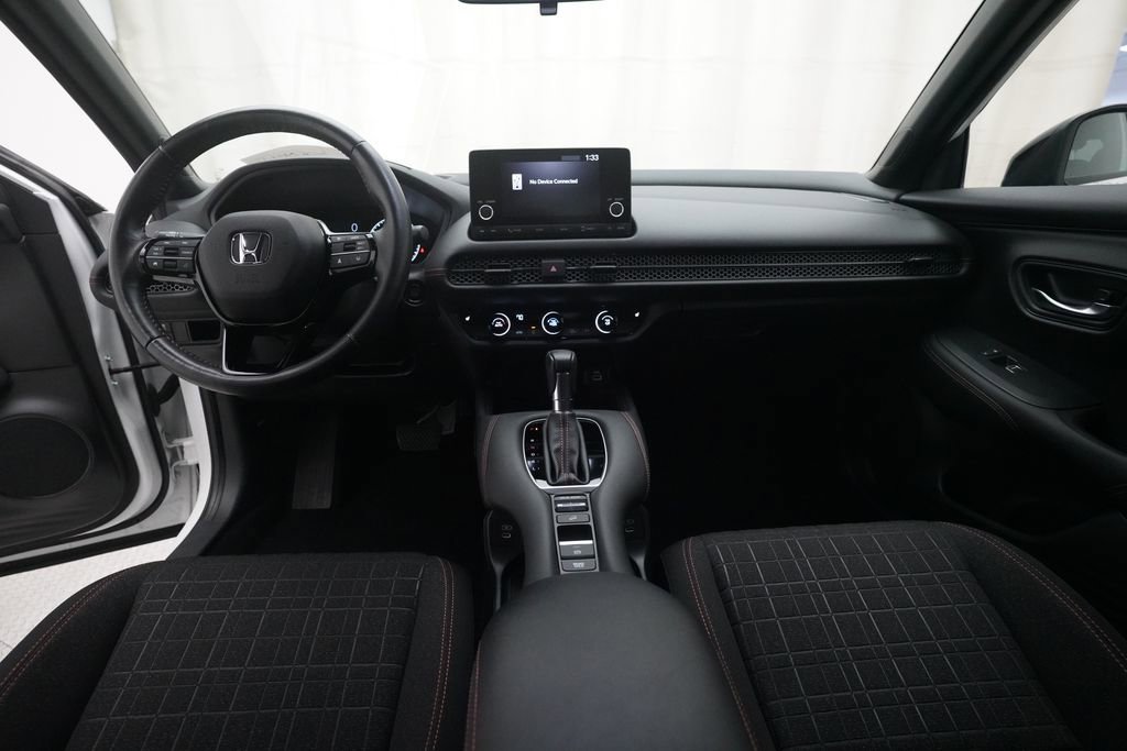 Used 2024 Honda HR-V Sport image 5