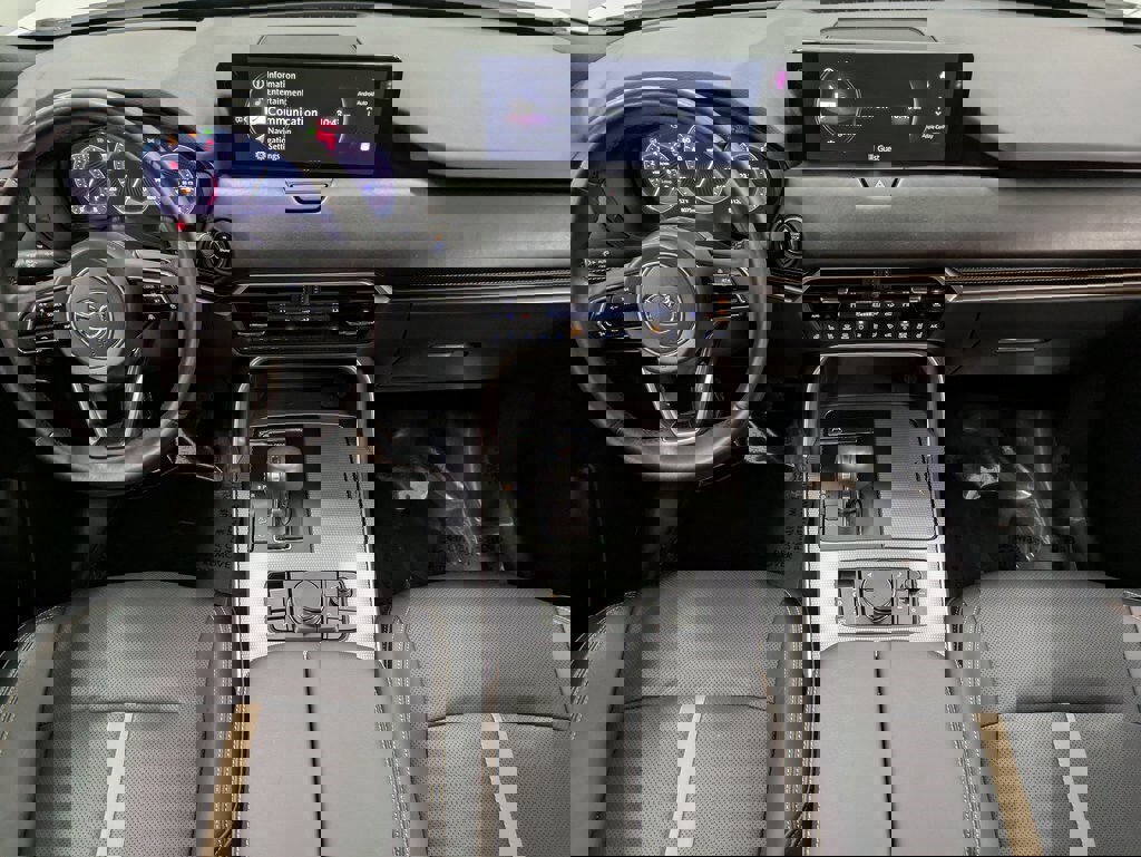 Certified 2025 MAZDA CX-70 3.3 Turbo S w/ Premium Package image 23