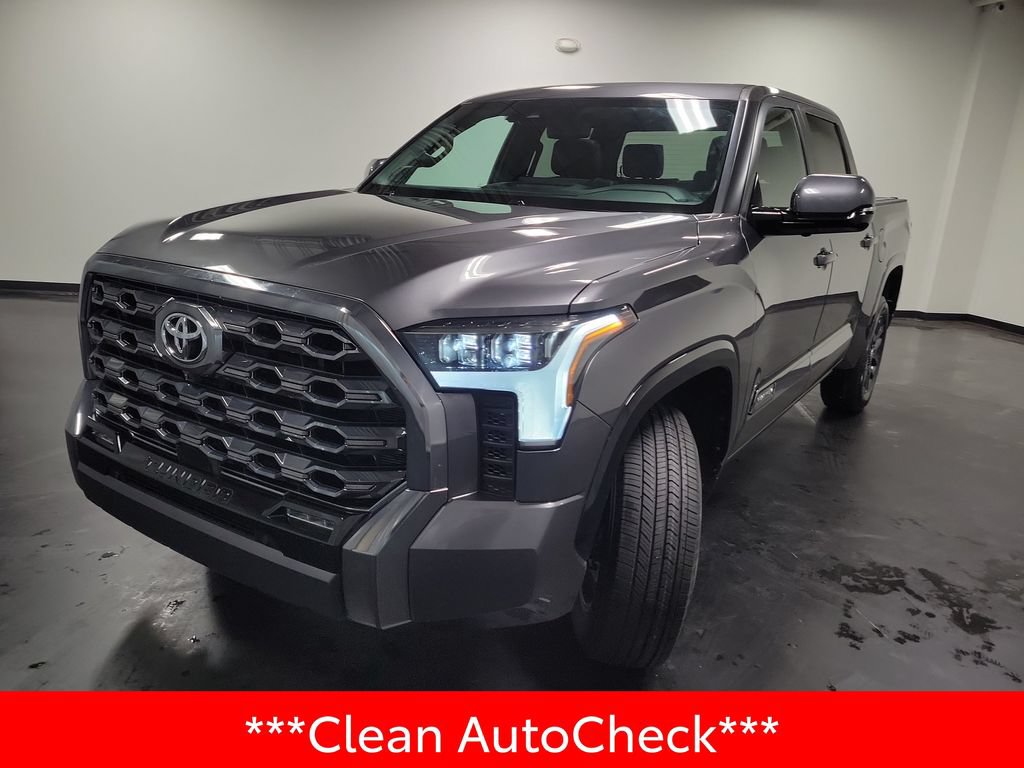 Used 2024 Toyota Tundra Platinum AWD/4WD image 4