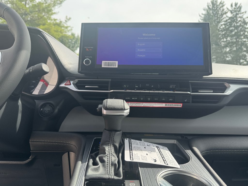 New 2026 Toyota Sienna XLE FWD image 11