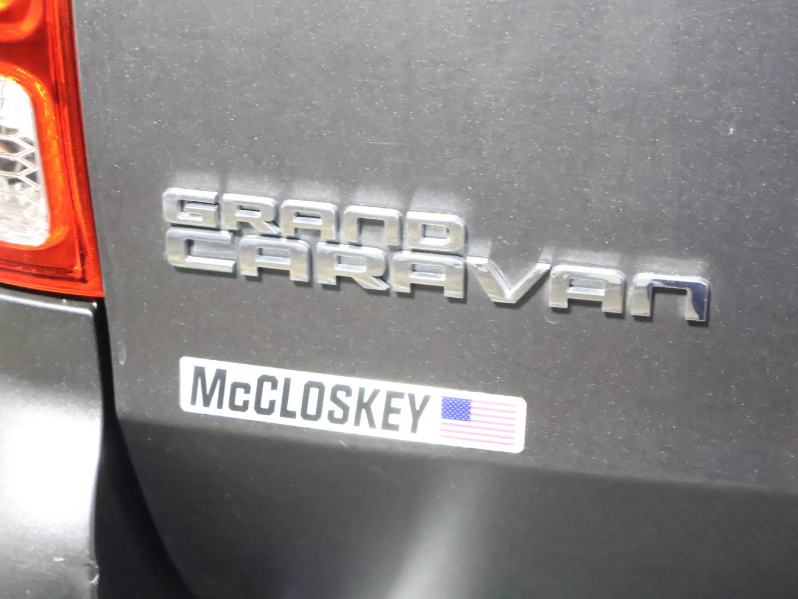 Used 2018 Dodge Grand Caravan SE FWD image 9
