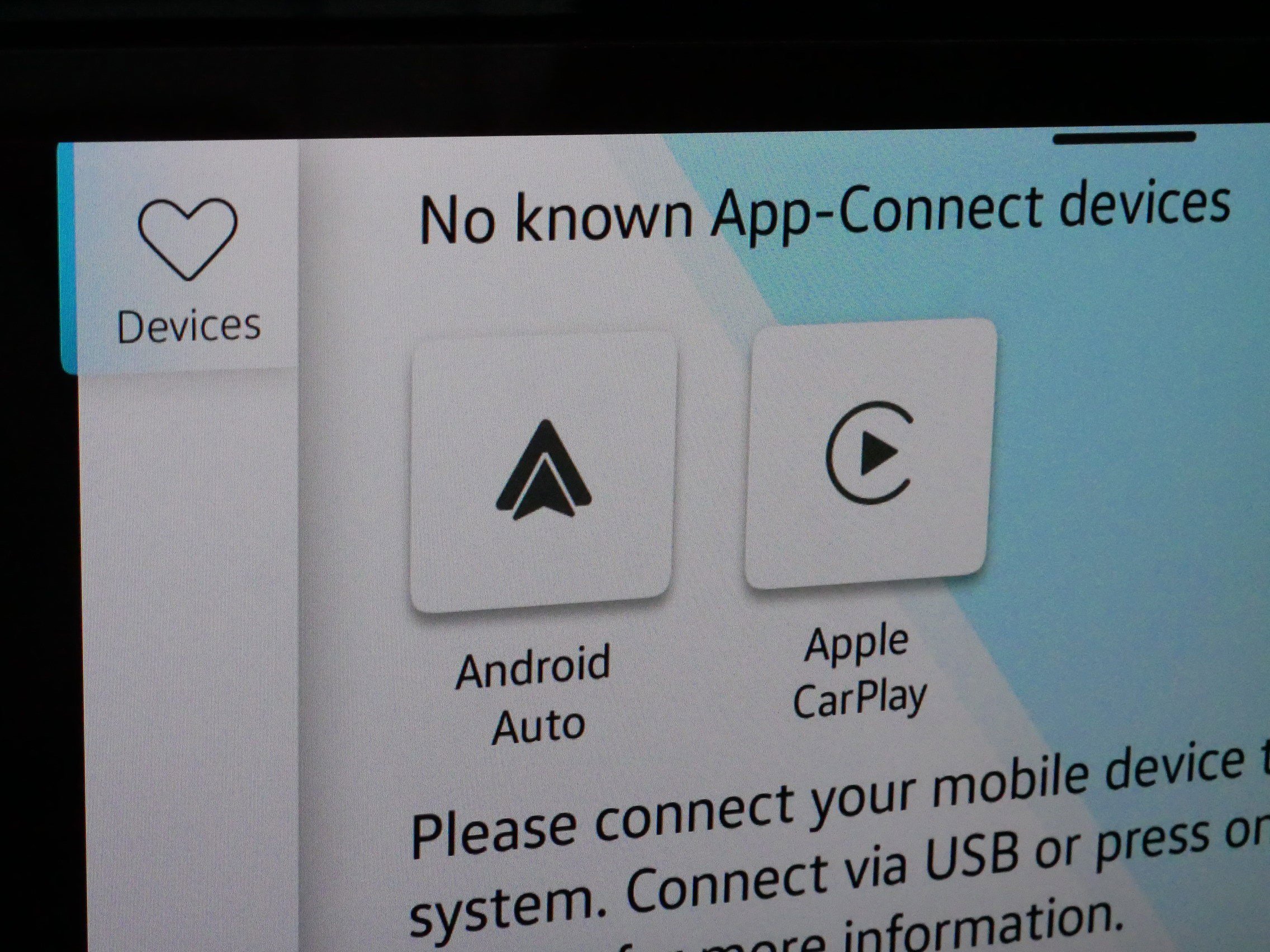 Certified 2024 Volkswagen Atlas SE image 31