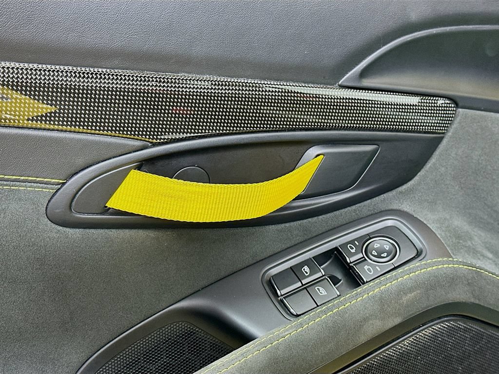 Used 2022 Porsche 718 Cayman GT4 RWD image 14