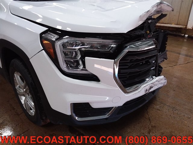 Used 2022 GMC Terrain SLE w/ LPO, Floor Liner Package AWD/4WD image 16