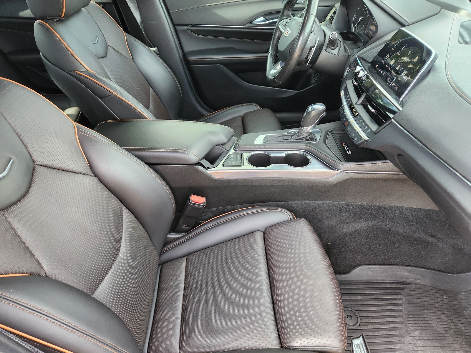 Used 2023 Cadillac CT4 Sport w/ Climate Package RWD image 12