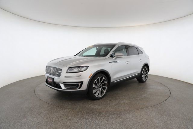 Used 2019 Lincoln Nautilus Reserve w/ Driver Assistance Package image 2