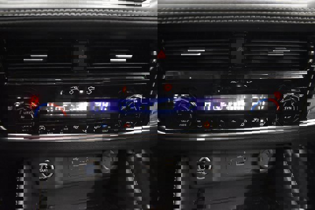 Used 2023 Nissan Rogue SL w/ SL Premium Package image 30