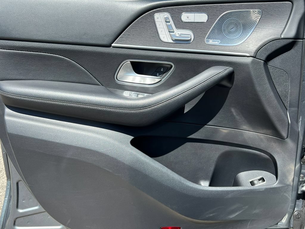 Used 2022 Mercedes-Benz GLE 350 4MATIC w/ Premium Package image 14