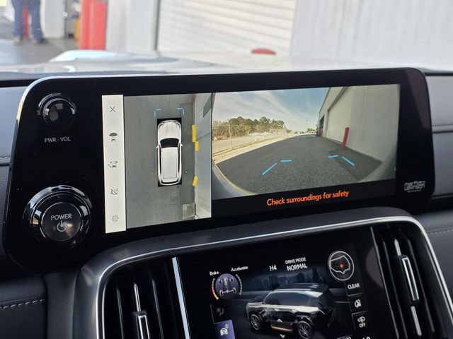 New 2026 Lexus LX 700h Luxury image 19