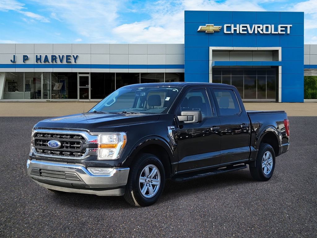 Used 2022 Ford F150 XLT w/ Equipment Group 301A Mid image 3