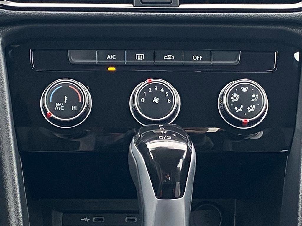 Certified 2024 Volkswagen Taos S image 8