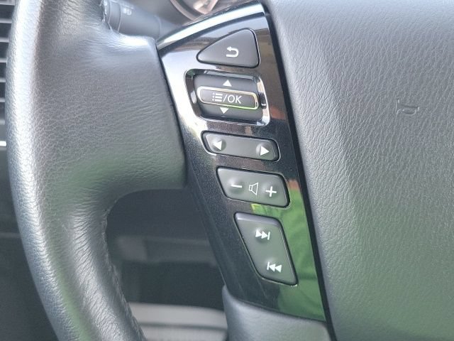 Used 2024 Nissan Armada SV AWD/4WD image 25