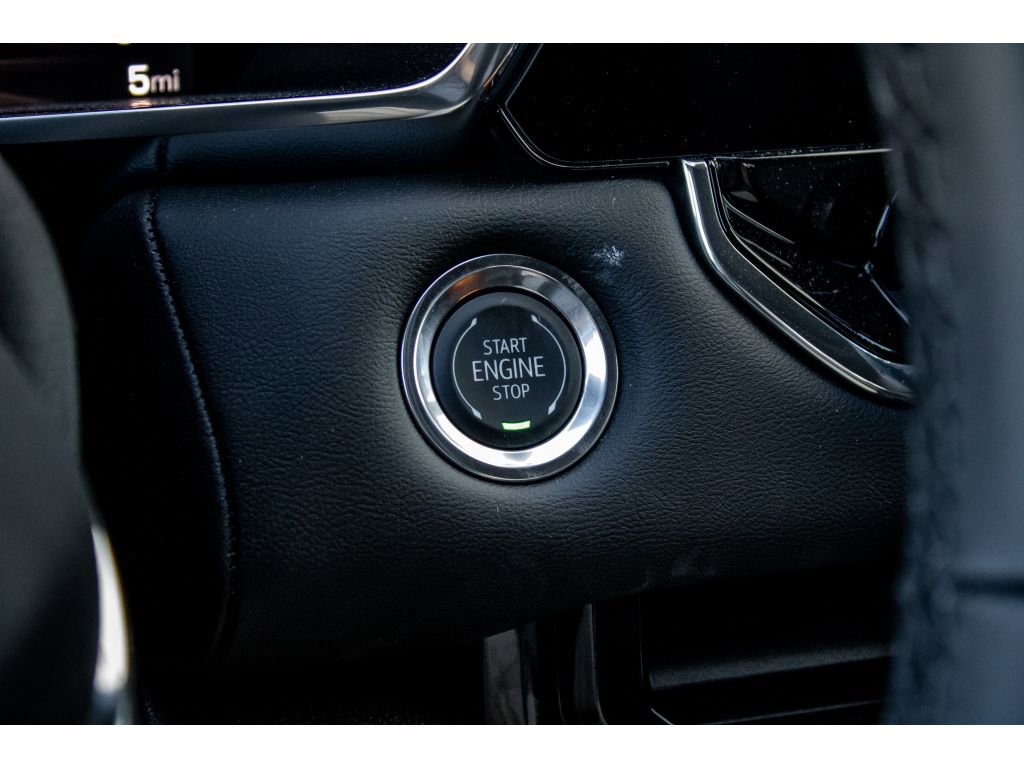 New 2026 GMC Canyon Elevation w/ Convenience Package image 30