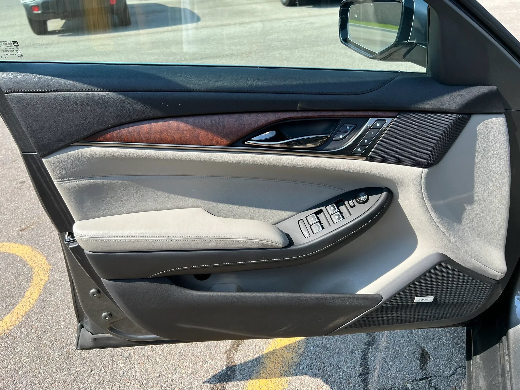 Used 2016 Cadillac CTS Luxury RWD image 18