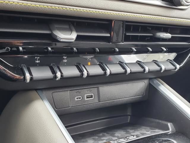 New 2026 Chevrolet Colorado ZR2 w/ Technology Package image 25