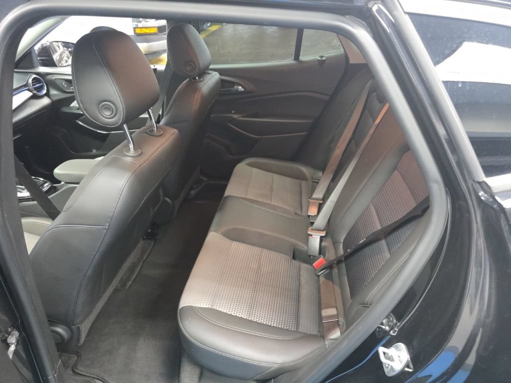 Certified 2024 Chevrolet Trax LT FWD image 14