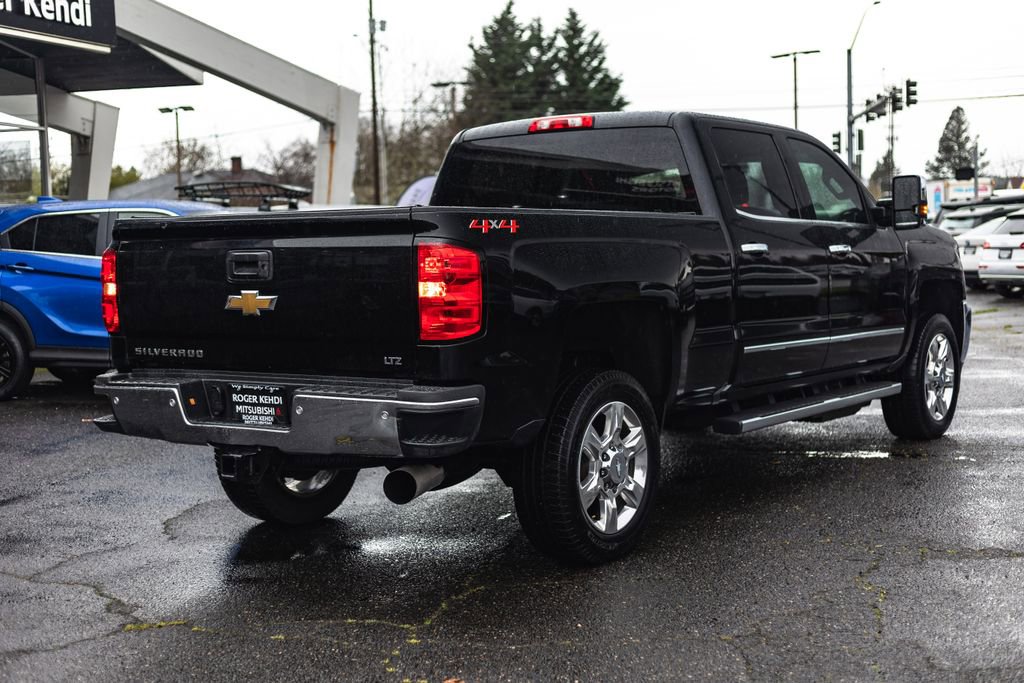 Used 2019 Chevrolet Silverado 2500 LTZ w/ Duramax Plus Package image 9