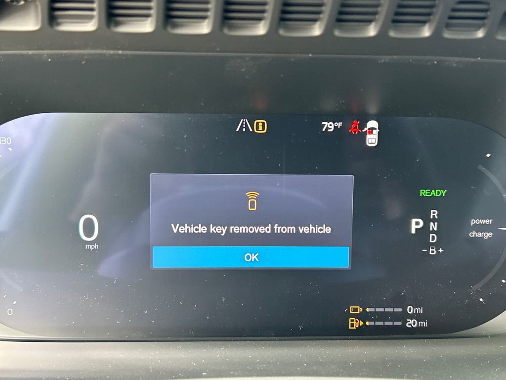 New 2026 Volvo XC90 T8 Ultra w/ Protection Package Premier AWD/4WD image 15